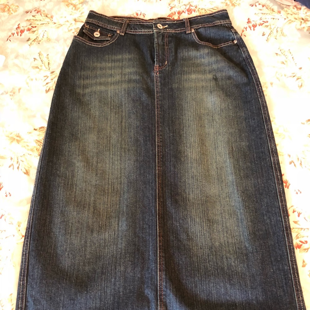 EUC dark wash jean skirt
